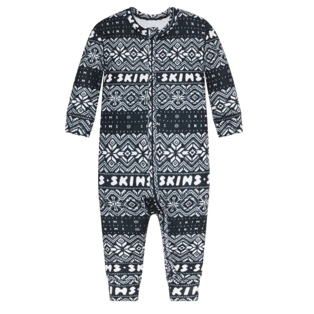 SKIMS - logo plush pointelle BABY onesie